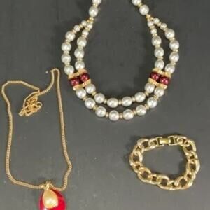 Vintage Napier & Monet Signed Jewelry - Necklaces & Bracelet